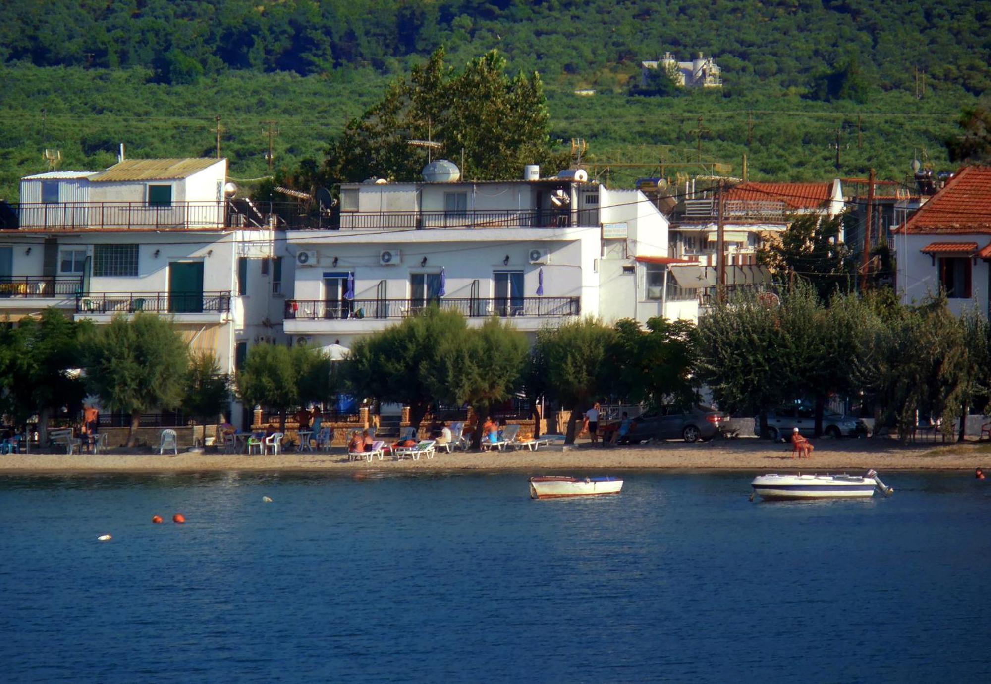 Malimi Hotel Prinos  Bagian luar foto
