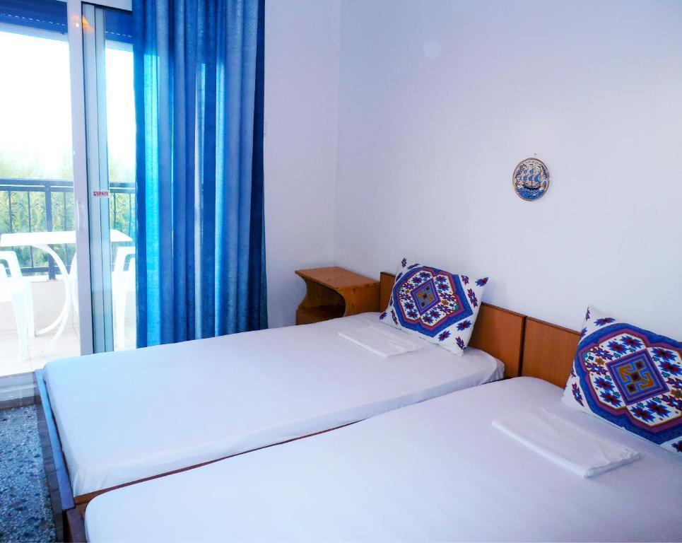 Malimi Hotel Prinos  Ruang foto